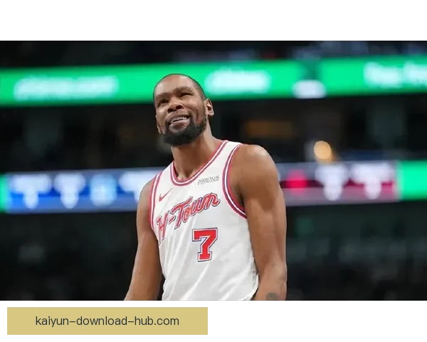 乌度卡称球队整体执行到位 杜兰特外线手感一般仍能影响比赛